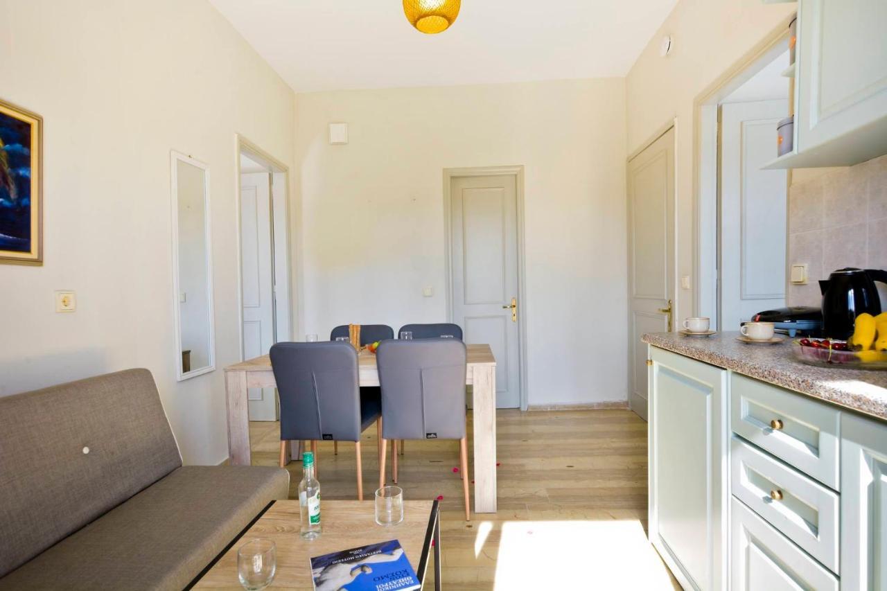 Sofia Apartment *